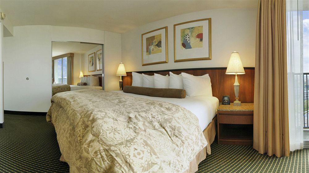 Embassy Suites Philadelphia - Center City Zewnętrze zdjęcie