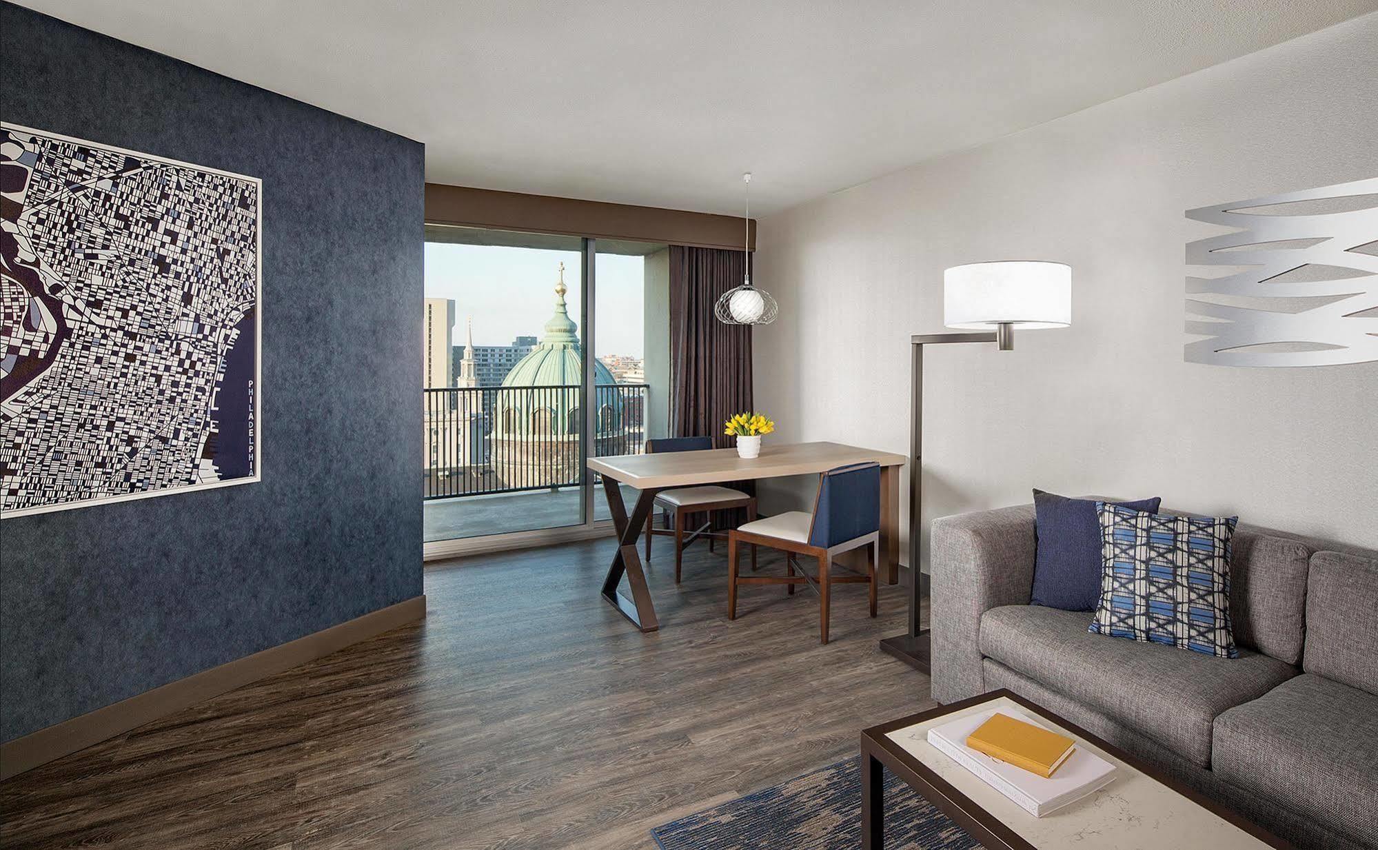 Embassy Suites Philadelphia - Center City Zewnętrze zdjęcie