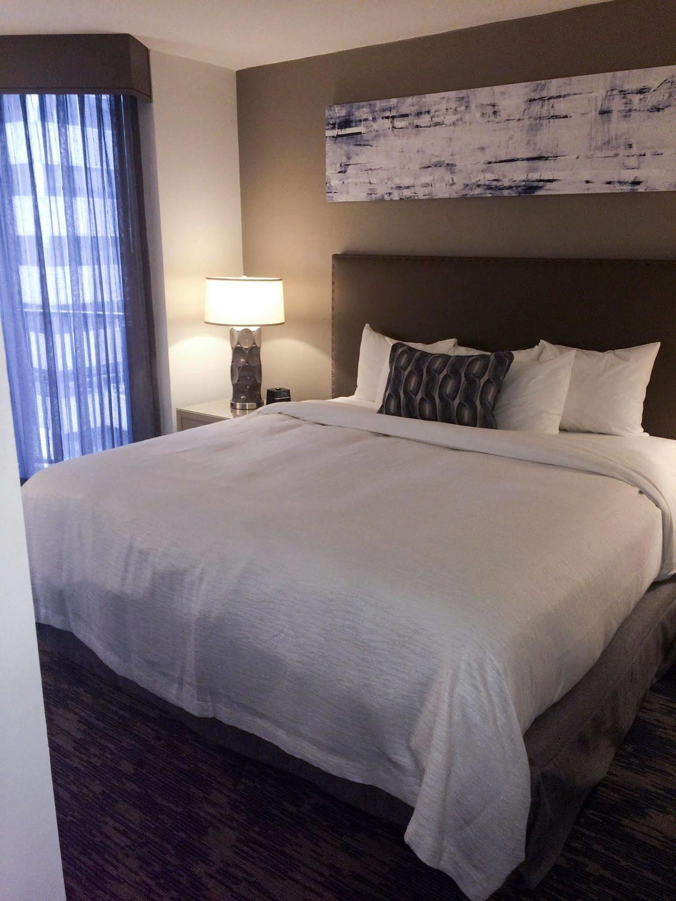 Embassy Suites Philadelphia - Center City Zewnętrze zdjęcie